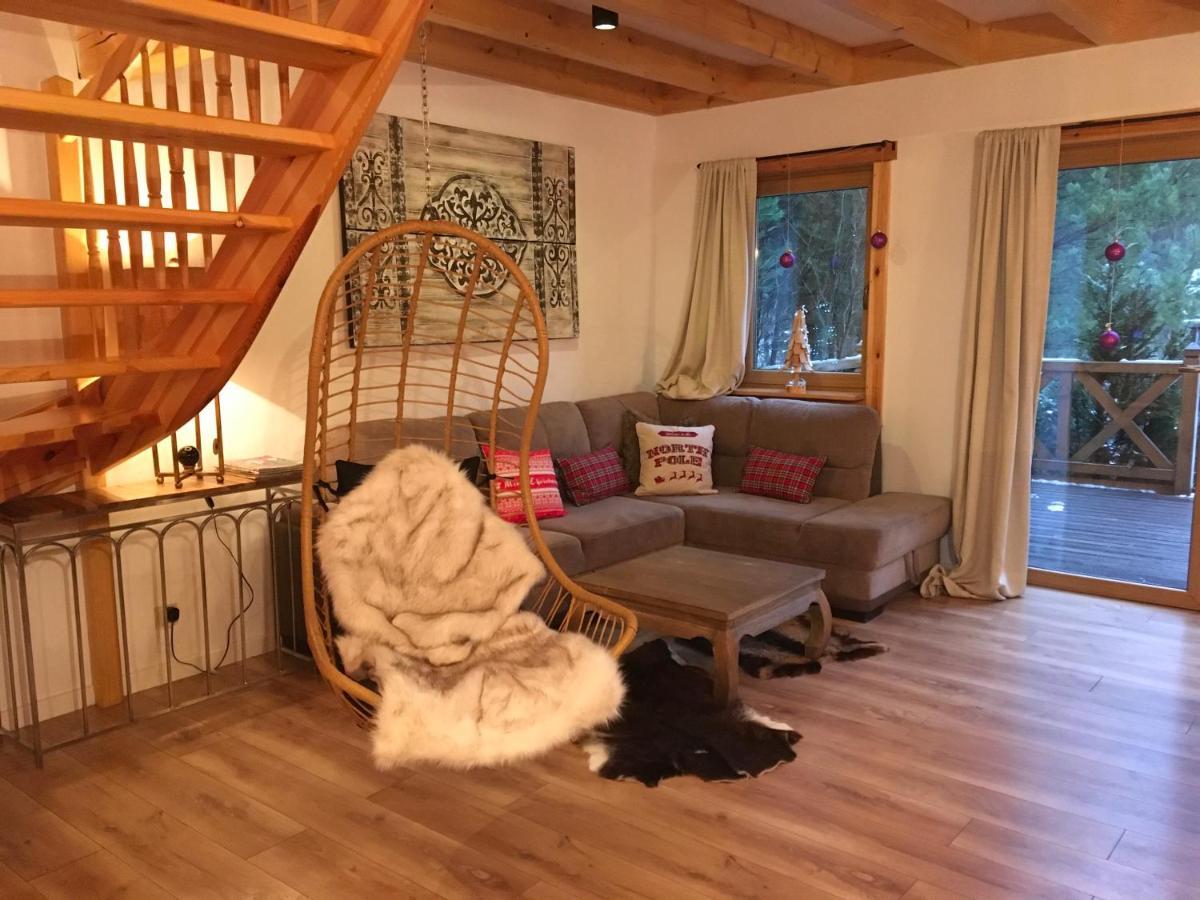 Villa Deluxe Zdrojowa: Alpine With Jacuzzi In Tuchola Forest *