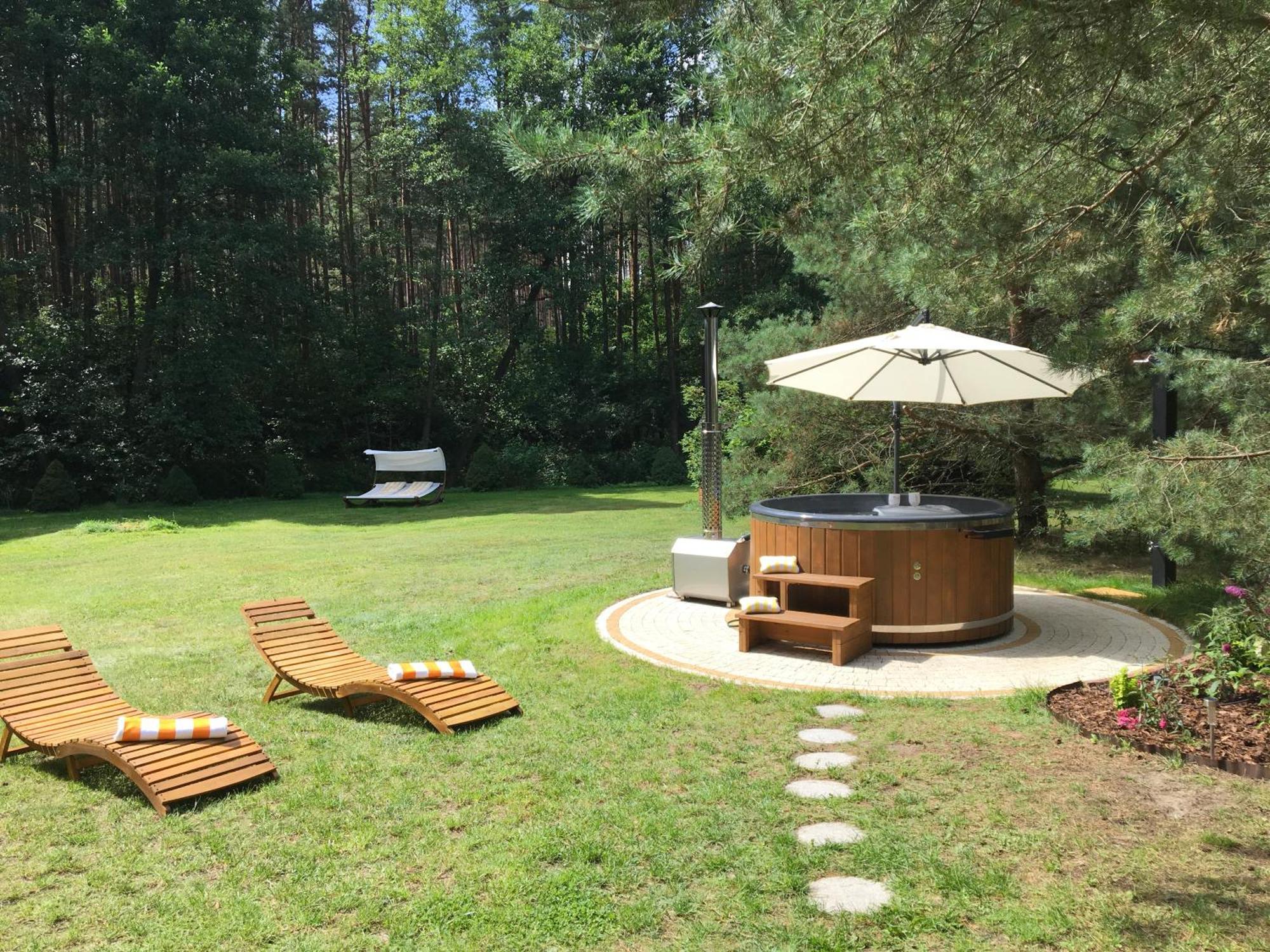 Deluxe Zdrojowa: Alpine With Jacuzzi In Tuchola Forest *